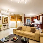 Capital Sea View House *