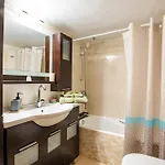 Capital Sea View House 卡尔帕索斯