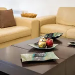 Capital Sea View House 公寓 卡尔帕索斯