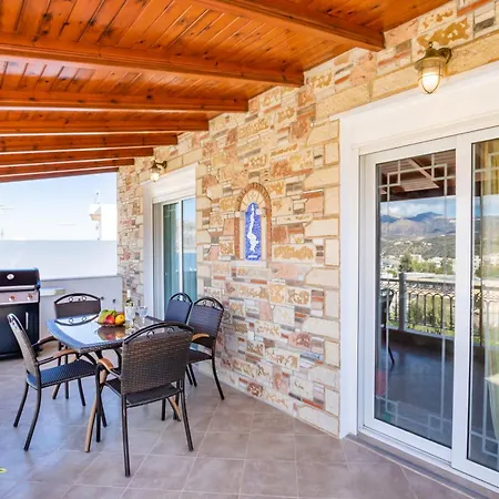 Capital Sea View House *