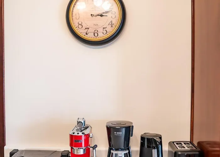 Capital Sea View House *